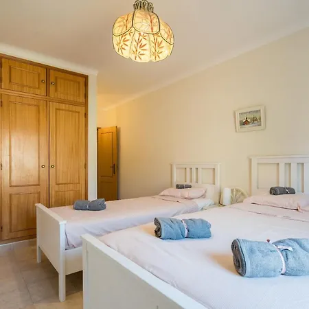 דירה Casa Nadia אלבור
